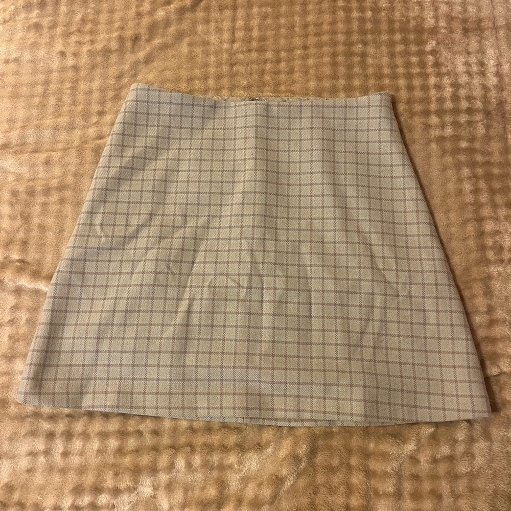 Aritzia (Wilfred) plaid skirt!